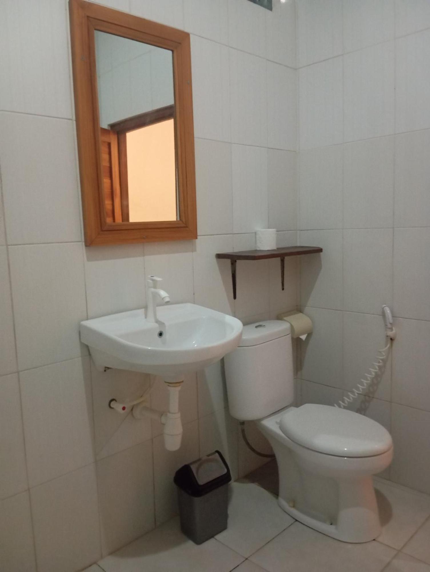 Belong Home Stay Lembongan Luaran gambar